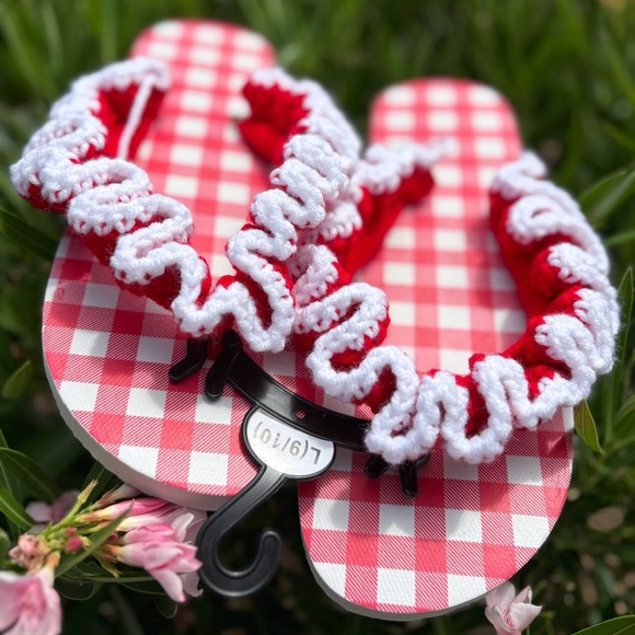 Finely Hook’d Shoes - Red and White Crochet Flip Flops Ruffled Straps